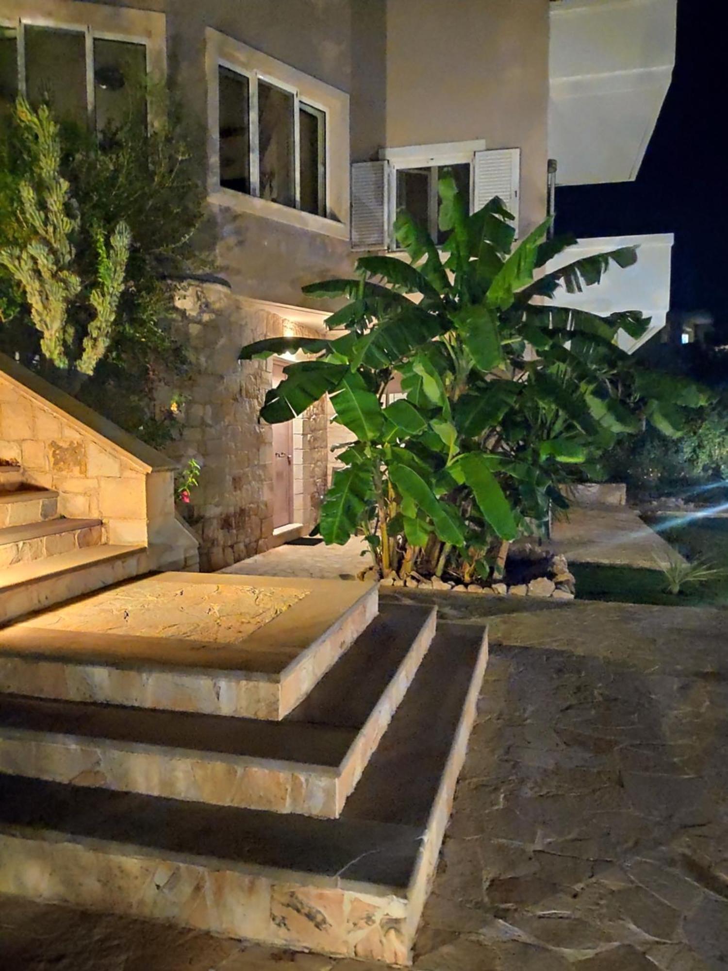 Xenia'S Countryside Guesthouse Agia Marina  Exterior photo